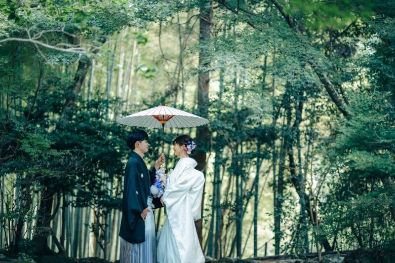 緑生い茂るなかで