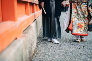 足並みそろえて