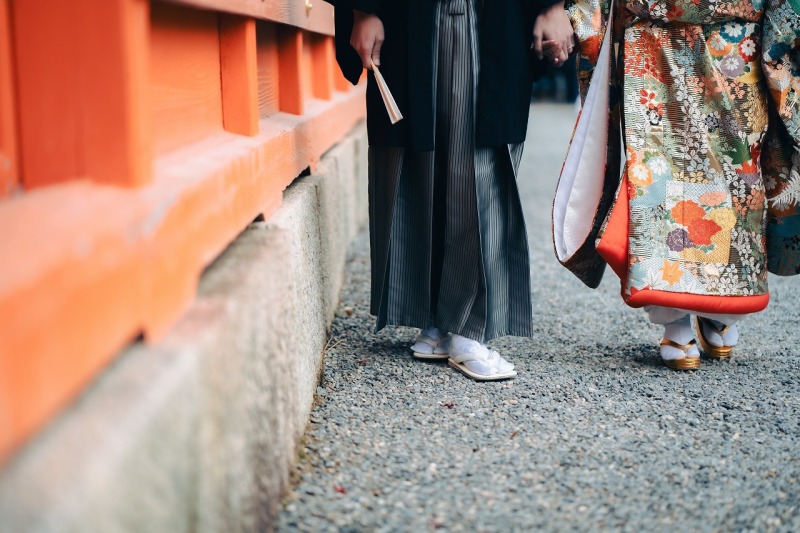 足並みそろえて