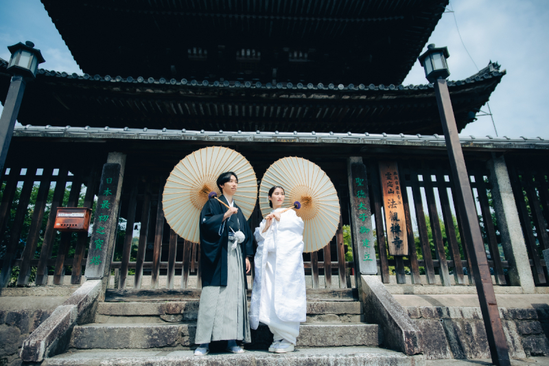 石段が和の雰囲気を演出する一枚