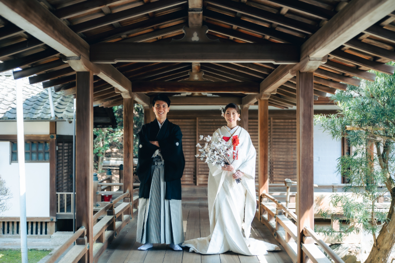 木造の廊下で雰囲気ある一枚