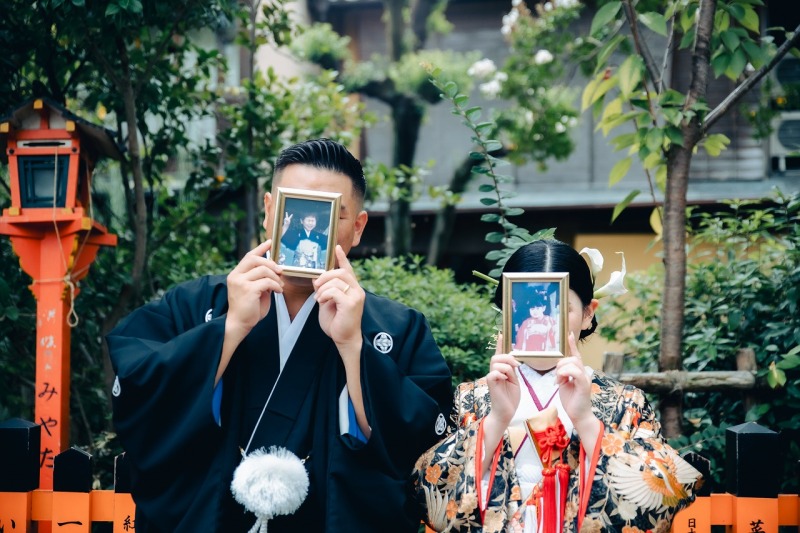 お二人の持ち込みアイテムを使っての撮影