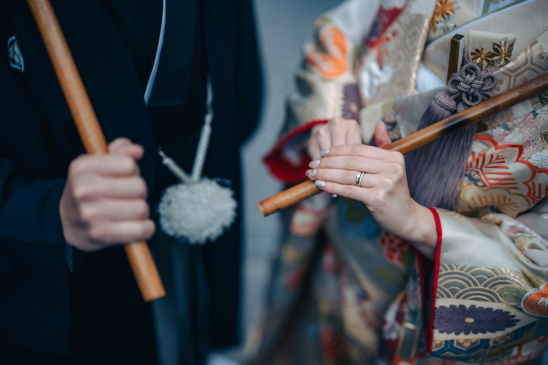 繊細な和の中に、誓いの輝き