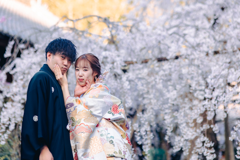 最後は他の人とはかぶらない、面白いポーズ