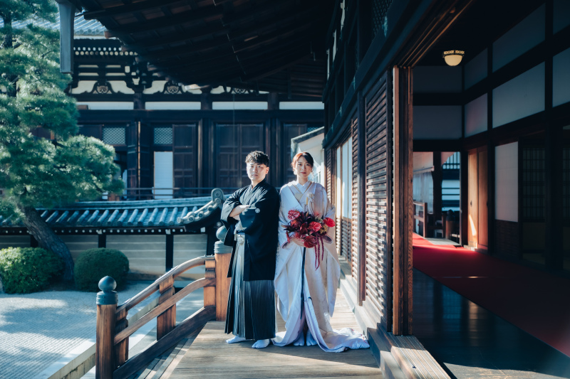 庭園望む廊下でのお写真