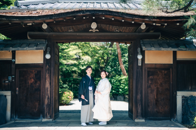 スケール感のあるお庭での撮影も