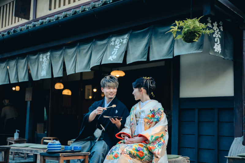 あぶり餅をたべて楽しく撮影ができる寺院も