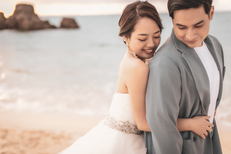 【ビーチ&サンセットフォトプラン】衣裳フリーチョイス+ヘアメイク+130カット保障!