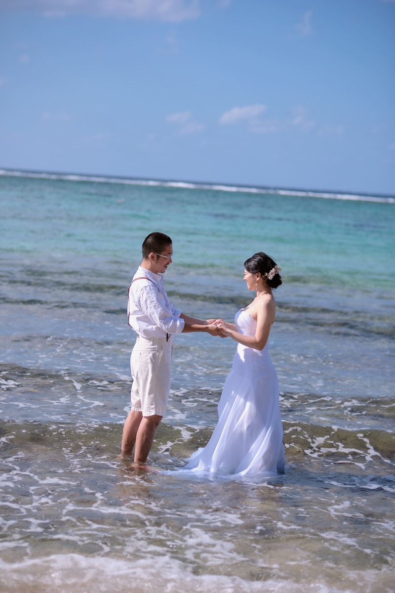 【超早割2025年撮影】☆ウォーターイン☆ビーチフォトキャンペーン☆衣裳+ヘアメイク+100カット保障!