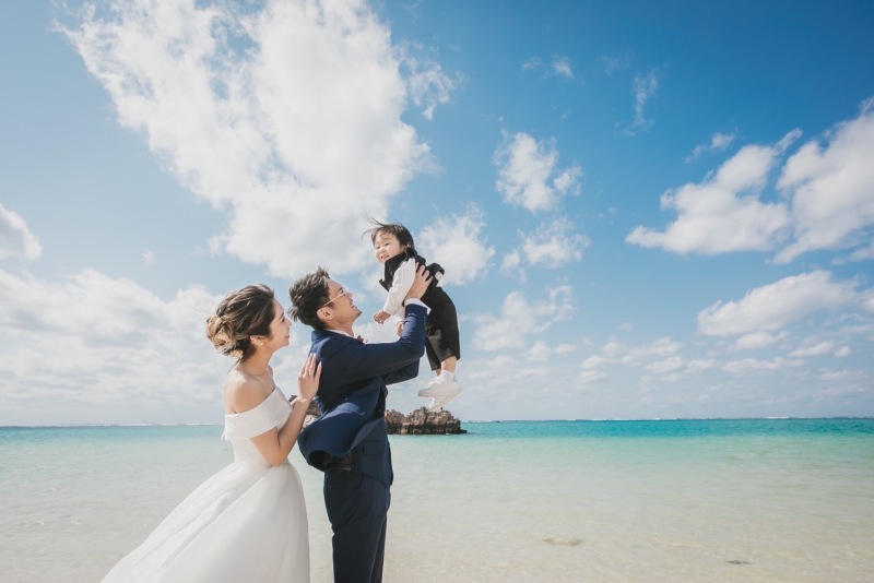 【超早割プラン】8月以降撮影限定☆ベビーシッター込☆ファミリーフォト☆衣装+ヘアメイク+シッター込100カット保障全データお渡し