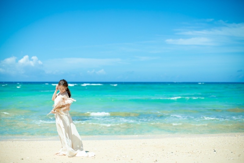 【ヘアメイク&Photoプラン】お好みのドレス&タキシードはお持込み可能☆ヘアメイク+100カット保障!