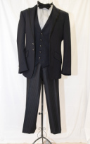 タキシード紺色ジャケット＆ストライプパンツ