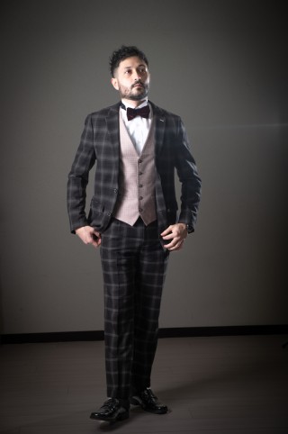 新郎タキシード　黒チェック