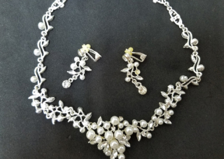 ネックレス＆イヤリングセット