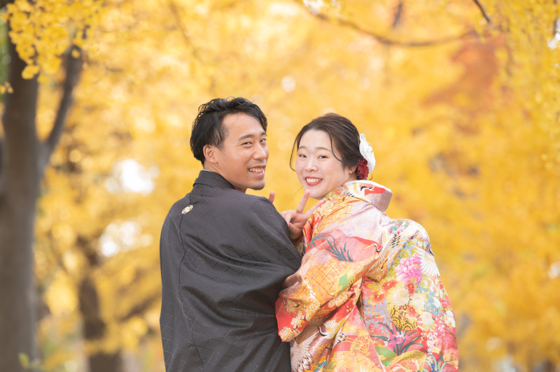 色打掛の最後はイチョウのエリアでの撮影