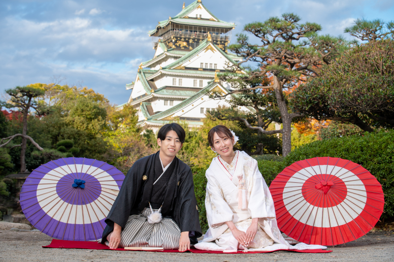 大阪城背景に正座の撮影合成ではありませんw