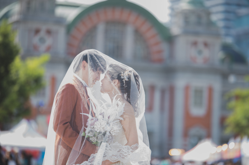 洋装もブーケ、やベールなど小物ございます