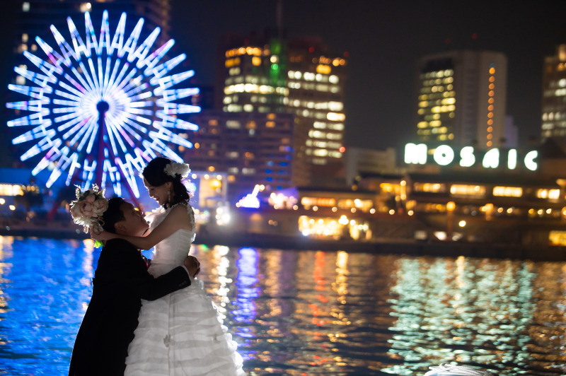 最後はモザイク&観覧車の夜景をバックに撮影