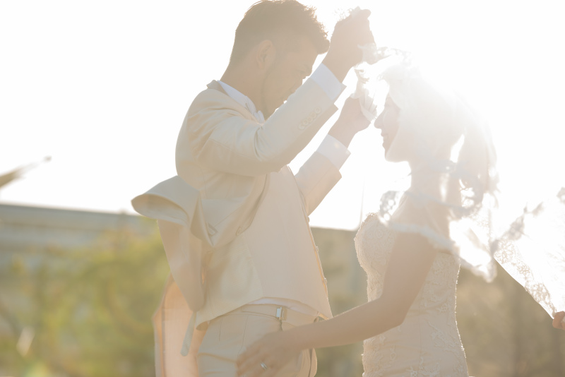 スタジオに戻り洋装に衣裳チェンジ