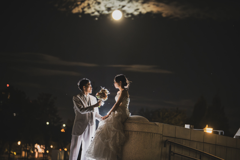 公会堂ついたら月が綺麗なので・・・・