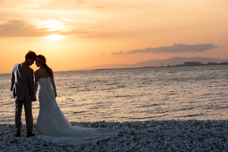 追加2万で公会堂前広場での夜景ロケフォト追加可能