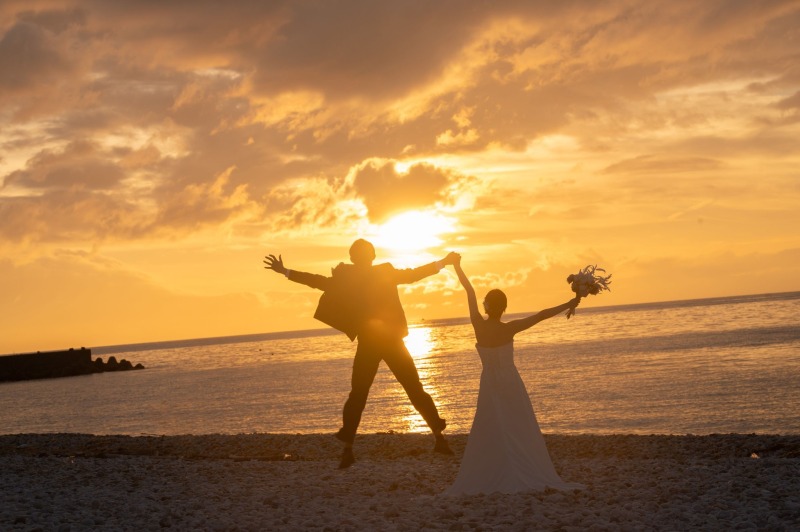 奇跡ショット①夕日に浮かぶ雲がハート