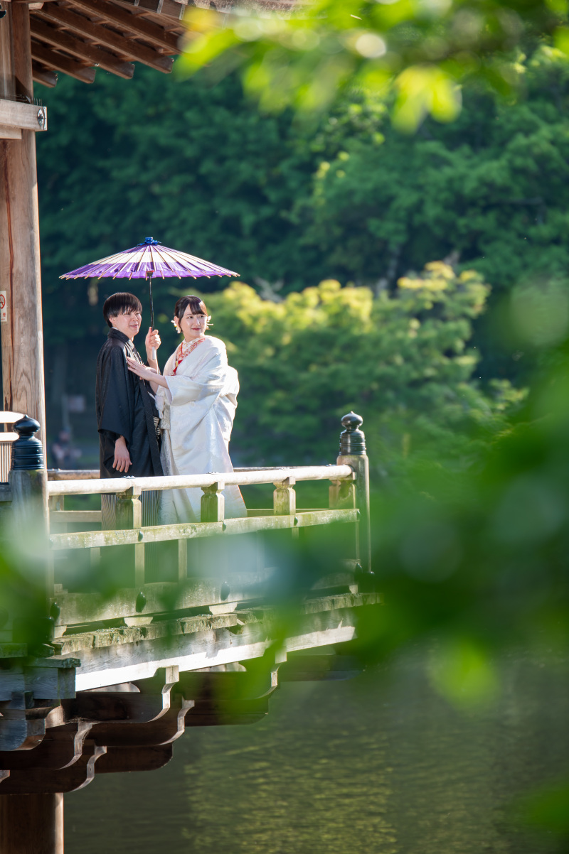 白無垢にチェンジして浮見堂に