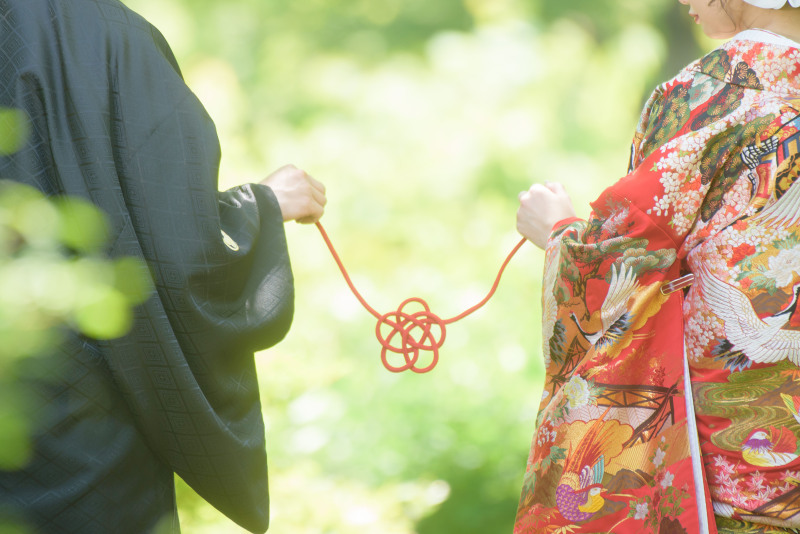 和装は新緑の日本庭園「大仙公園」で撮影