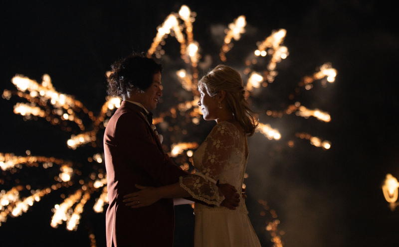 サプライズな花火もご堪能いただけた和洋ロケ