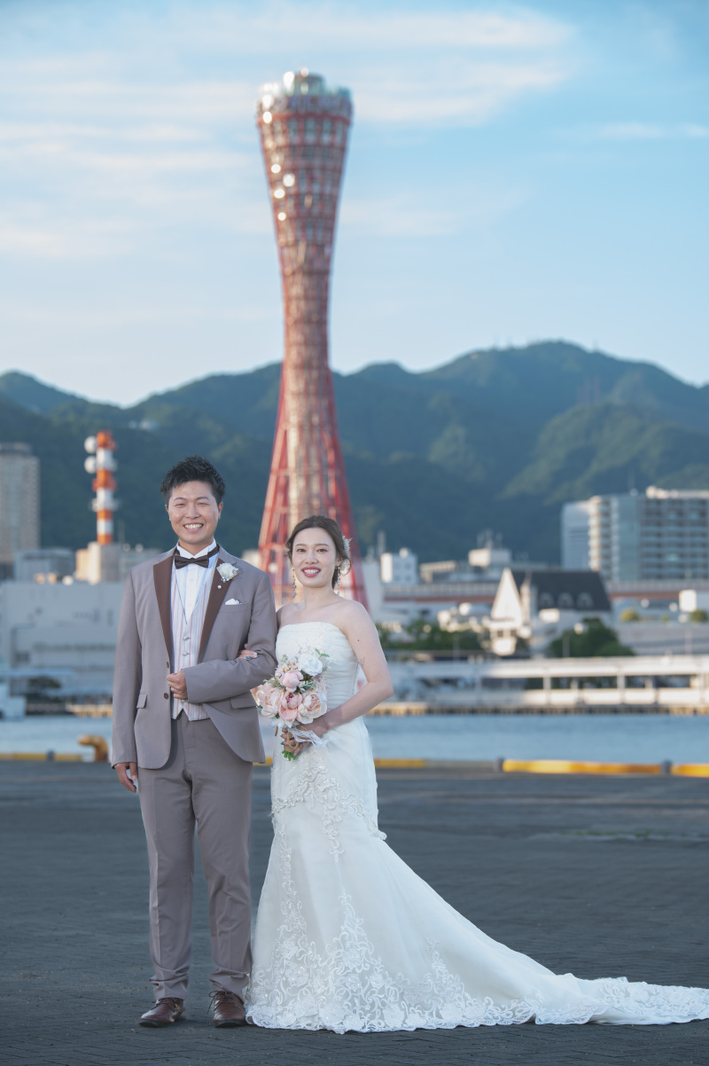 神戸には夕刻明るい景観での撮影ができる時間に到着