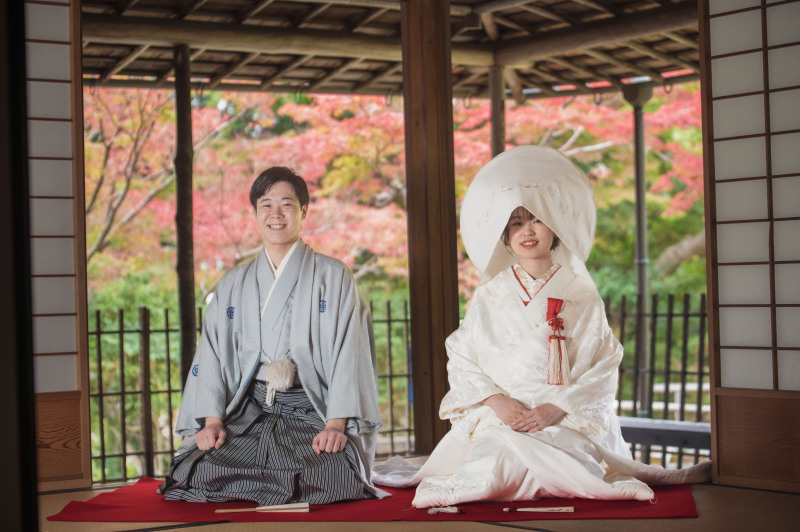 お部屋の角度によって背景が、もみじになります