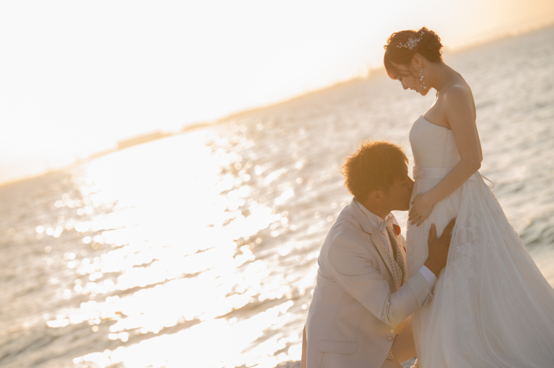 前撮り結婚式.com 縁photo _海で撮影できる