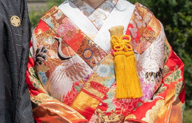 和装は半衿と掛下、懐剣セットをお好みコーディネイト