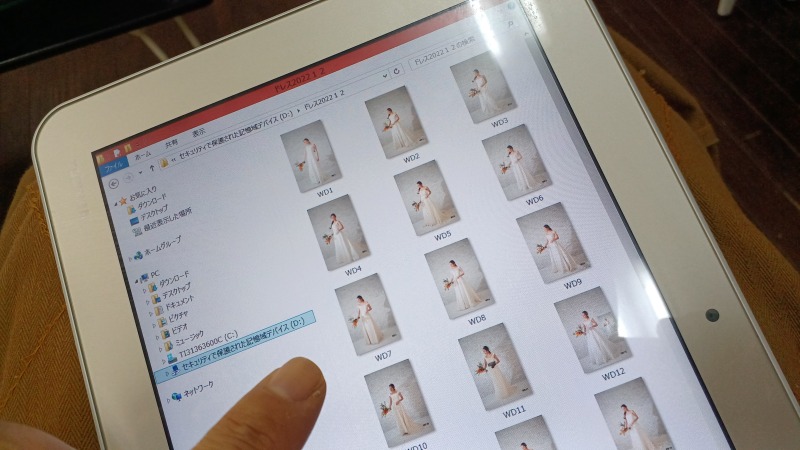 ウエディング＆カラーも合せて50着以上からお選び