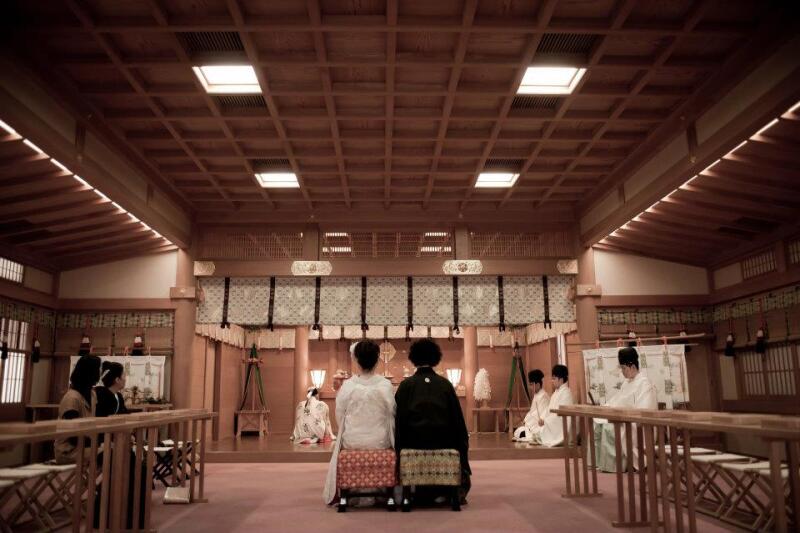 平日99,800円ロケ撮影プランでそのまま挙式OK衣装追加料金無しデータ100c明朗会計（大阪市内、挙式手続き初穂料はお客様）