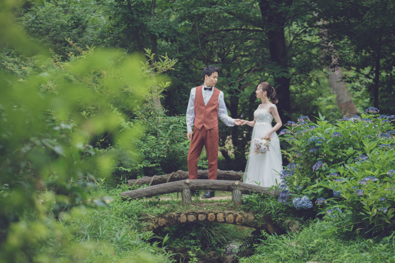 神戸森林植物園から神戸港夜景ナイトロケセットプラン【ドレス＆タキシード＋データ100カット】※衣裳アップグレード料金なし