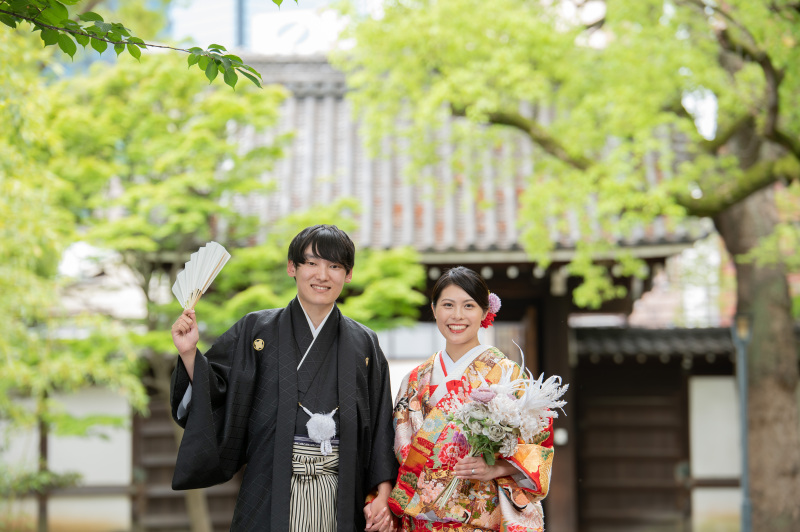 オールシーズンも値段変わらず!和装ロケ藤田邸跡スタンダードプラン【衣裳(色打掛or白無垢+紋付)+データ100】※衣裳UP料金無