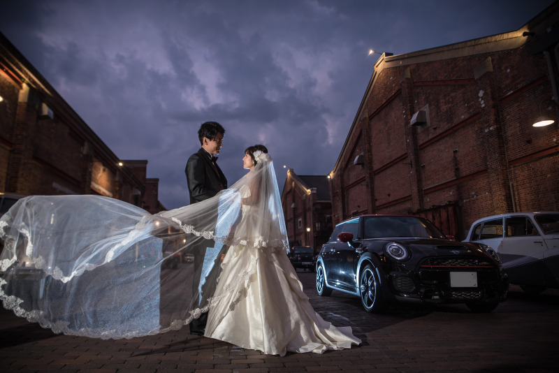 洋装前撮り大阪港赤煉瓦街撮影プラン【ドレス&タキシード+データ100カット】※衣裳アップグレード料金なし