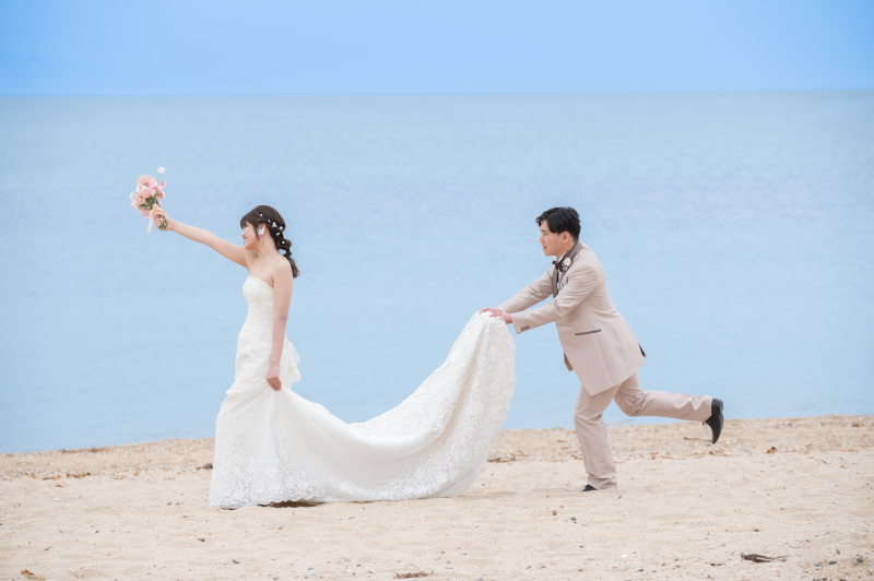 淡路島【夕日100選の慶野松原】で海＆夕日フォト／洋装・全データ150カット・オフショットムービー付き※衣裳UP料金無