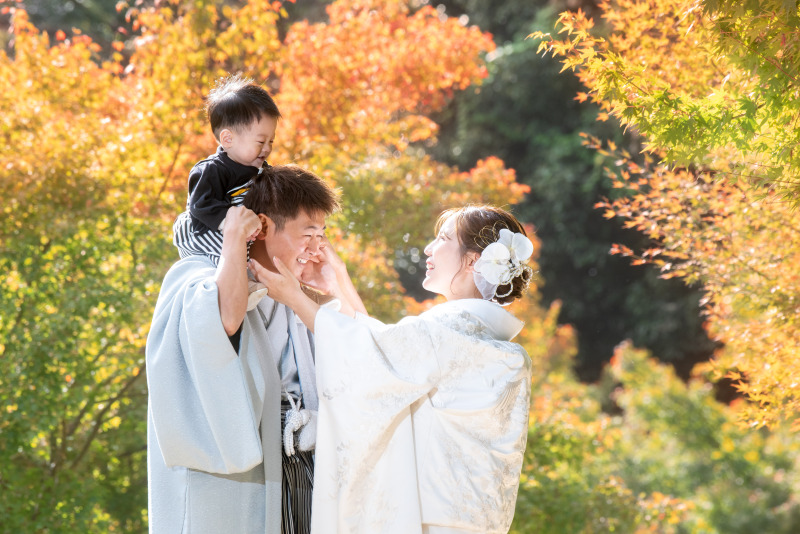 パパママの和装前撮りと七五三セット大阪城プラン【衣裳(色打掛か白無垢+紋付)+データ100カット】※衣裳アップ料金なし