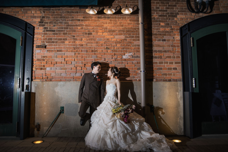 洋装前撮り神戸港ナイトフォトプラン【ドレス&タキシード+データ100カット】※衣裳アップグレード料金なし