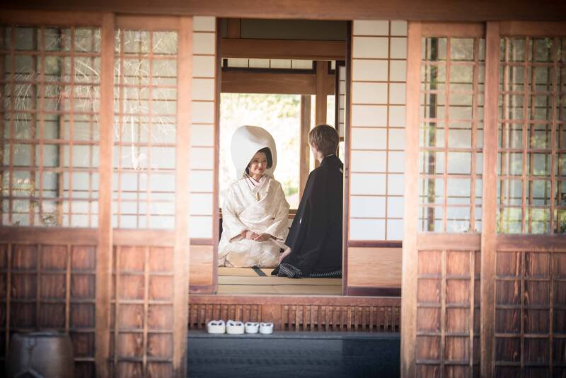 和装前撮り大仙公園スタンダードプラン【衣裳(色打掛or白無垢+紋付)+データ100カット】※衣裳アップグレード料金なし