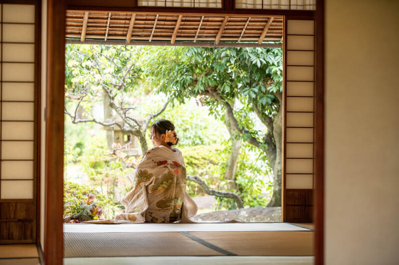 1月末迄先着5組限定白無垢&色打掛◆和装茶室&お庭プラン100カットデータ付◆※衣裳グレードアップ料金なし