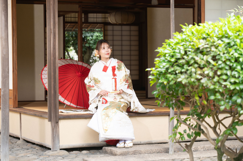 【12/10〜1/31撮影限定】平日月先着5組限定◆和洋室内ロケフォトプラン200カットデータ付き◆※衣裳グレードアップ料金なし