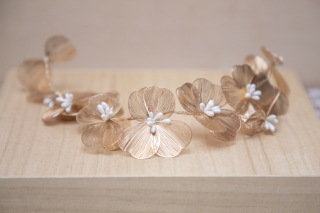 ヘッドアクセサリー