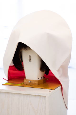 綿帽子（裏地が赤か白2種類）