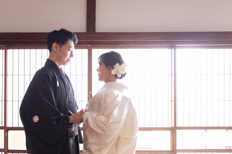 見つめ合い・・・