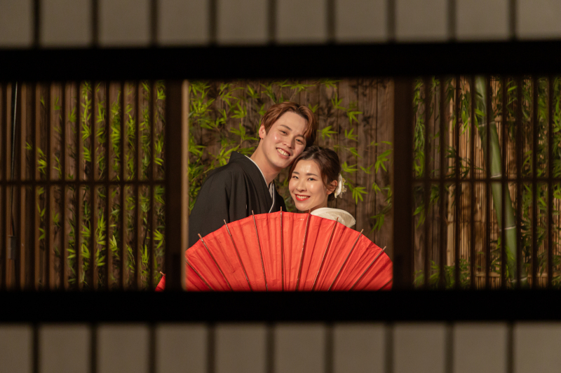 襖越しに・・・