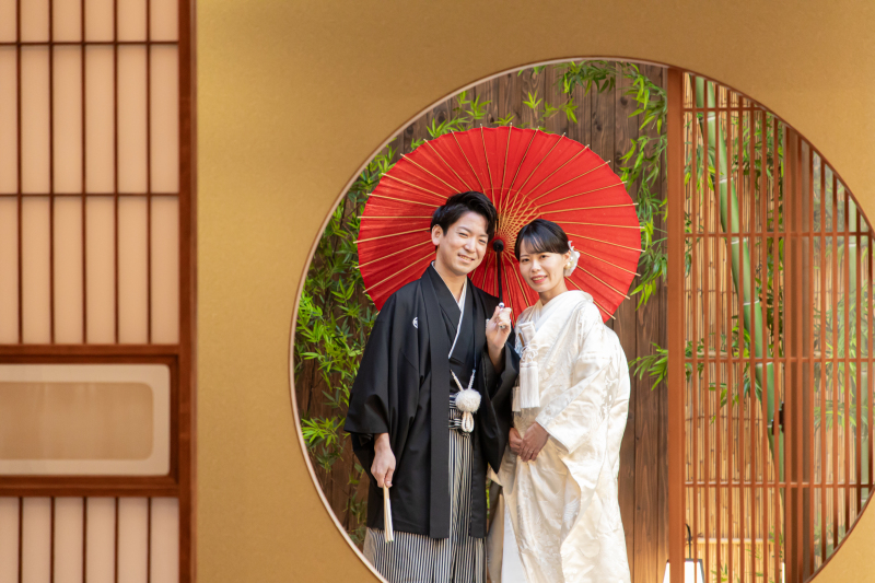 丸窓超しに・・・