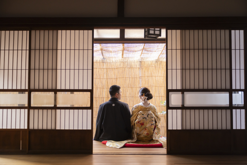 後ろ姿ショットは定番!